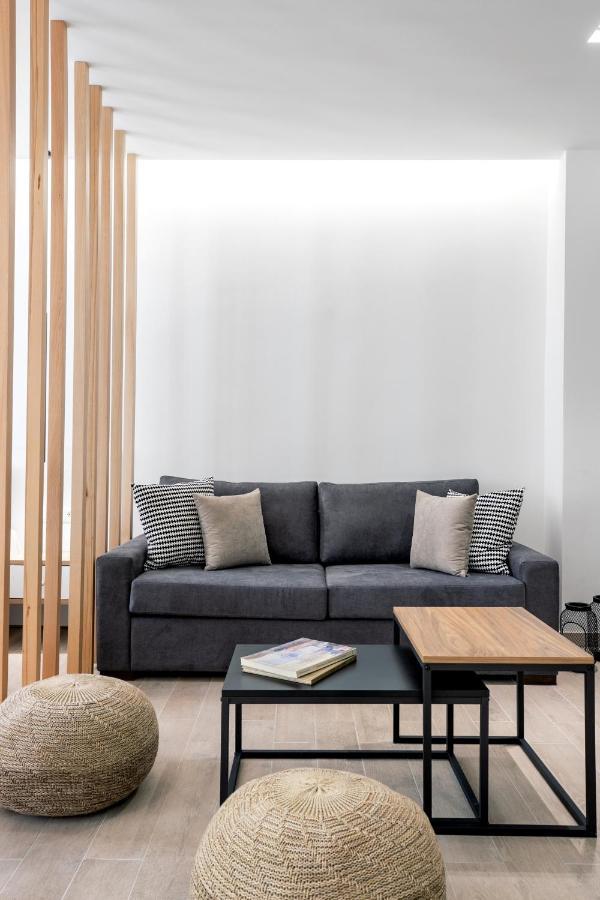 Central Boutique Apartment A2 Athena Bagian luar foto