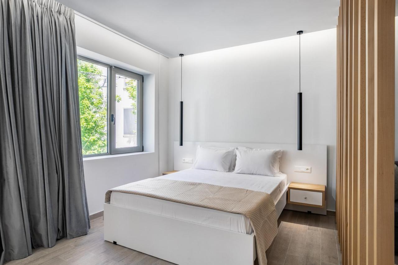 Central Boutique Apartment A2 Athena Bagian luar foto